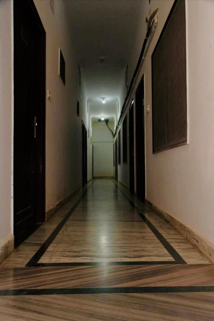 Backpackers Karma Home Stay Khajurāho Екстериор снимка